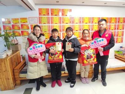 滁州市龍蟠小學開展“把愛帶回家--送法到家 讓孩子健康成長”活動